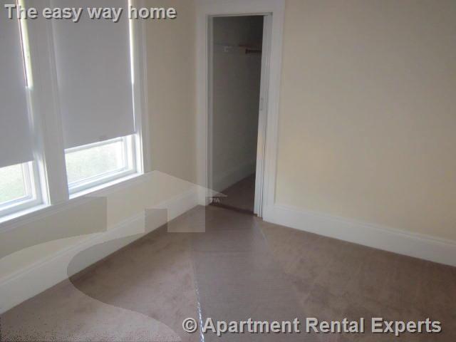 96 West Adams St, Teele Square