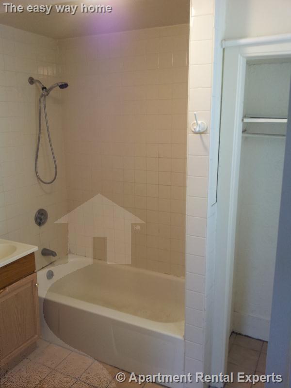 521 Cambridge St, East Cambridge