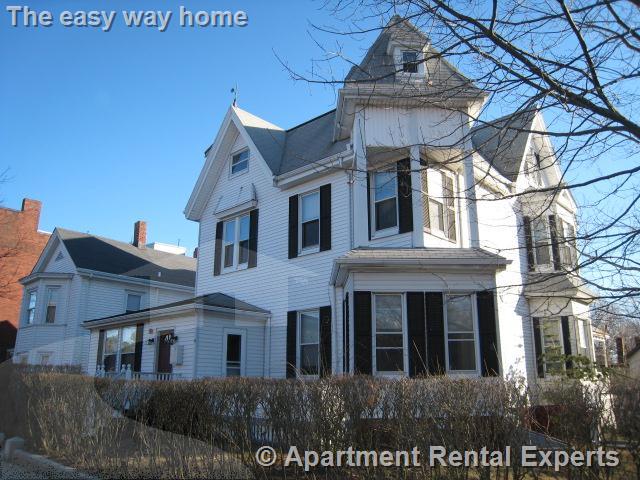 72 Highland Ave, Prospect Hill