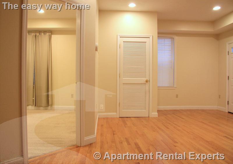 466 Green St, Central Square