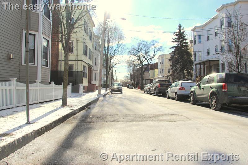109 Perkins St, Sullivan Square