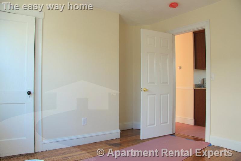 109 Perkins St, Sullivan Square