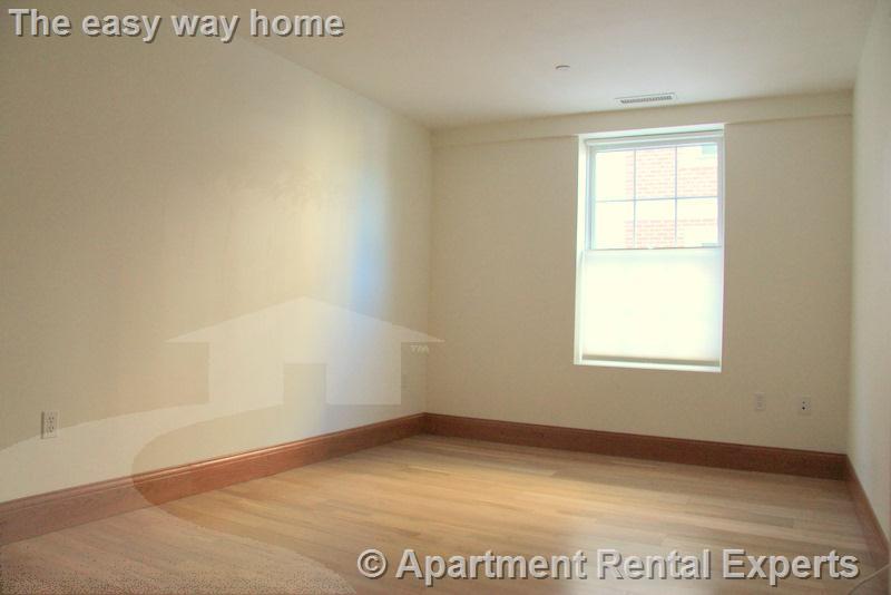 2440 Massachusetts Ave, Davis Square