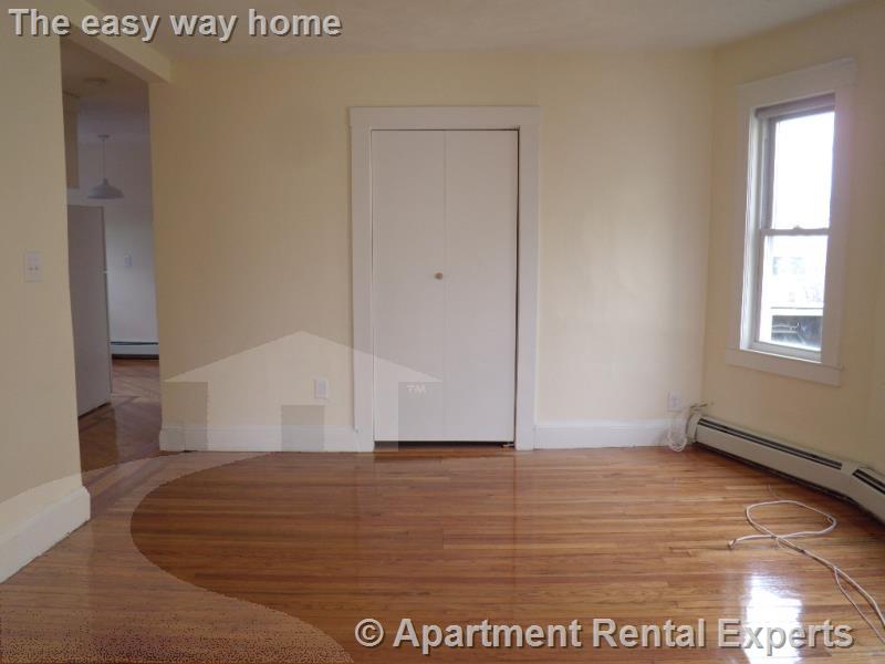 109 Perkins St, Sullivan Square