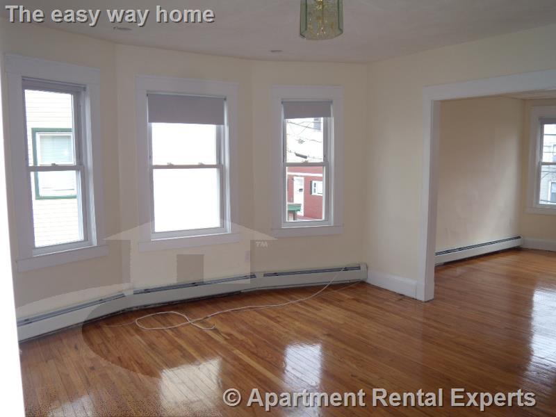 109 Perkins St, Sullivan Square