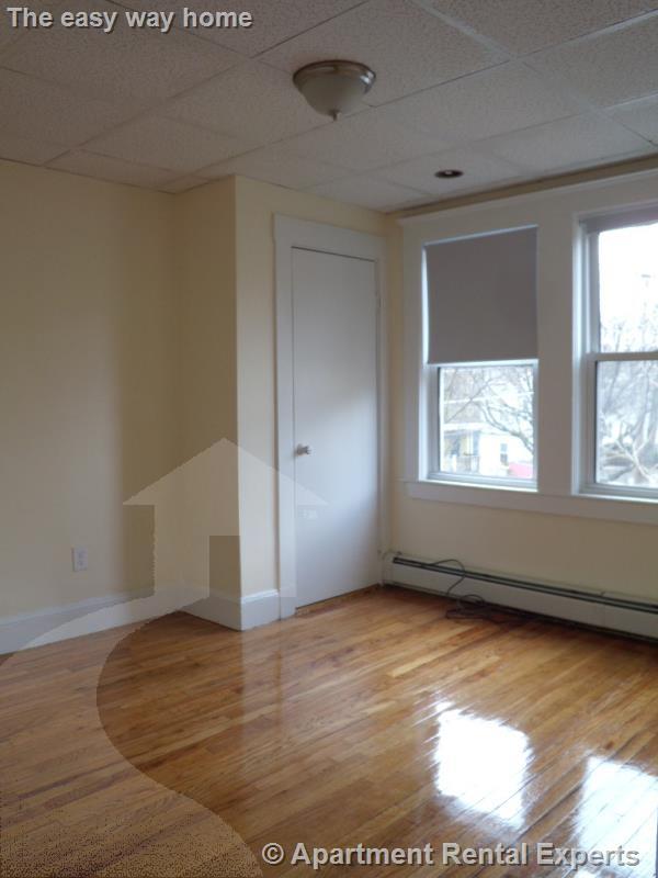109 Perkins St, Sullivan Square