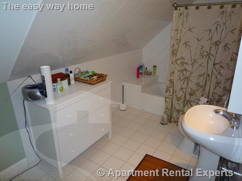 53 Magoun St, North Cambridge