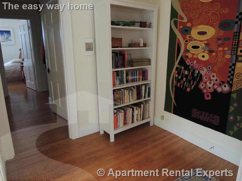 346 Harvard St, Harvard Square