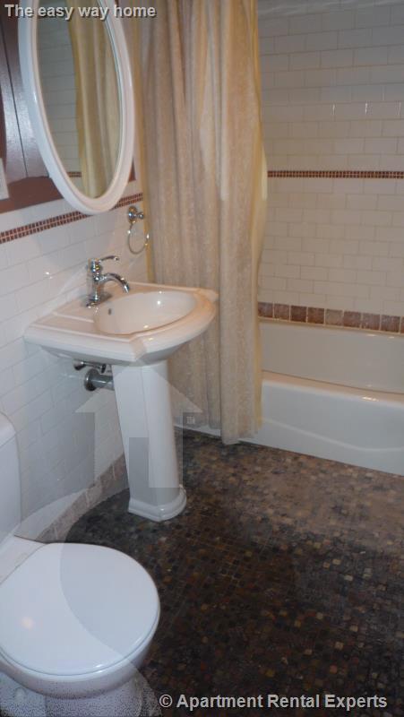 67 Putnam St, Prospect Hill