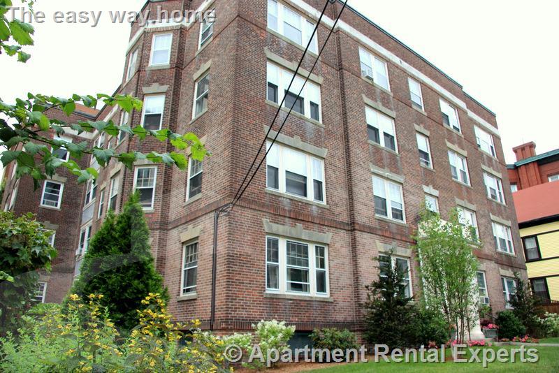 14 Centre St, Central Square