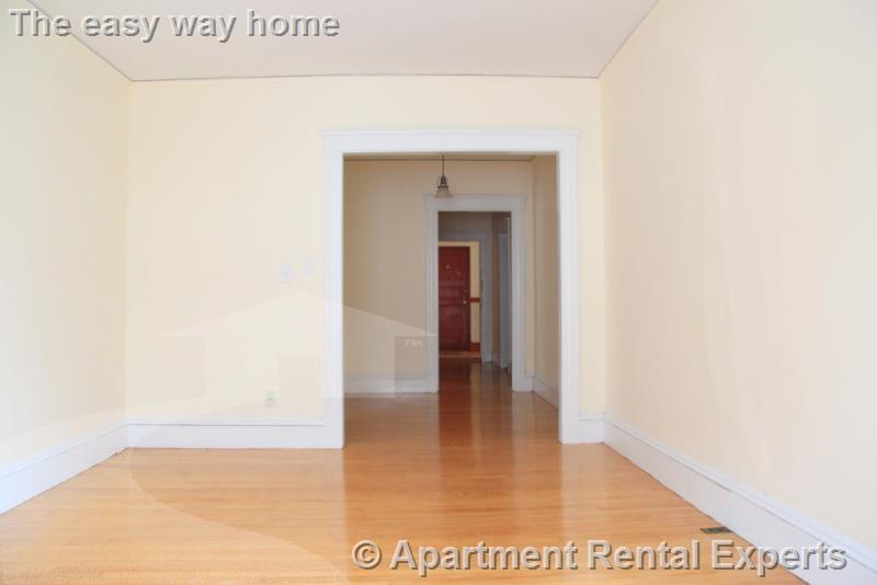 14 Centre St, Central Square