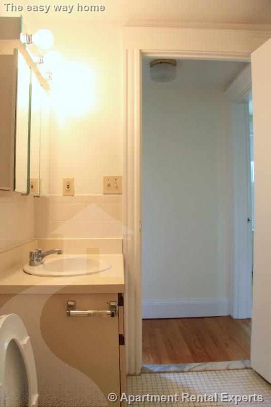 3 Langdon St, Harvard Square