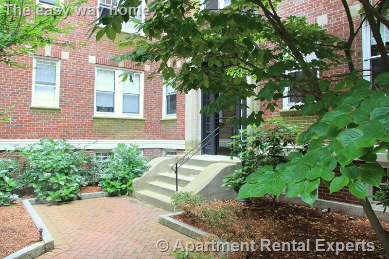 24 Chauncy St, Harvard Square