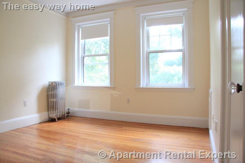 24 Chauncy St, Harvard Square