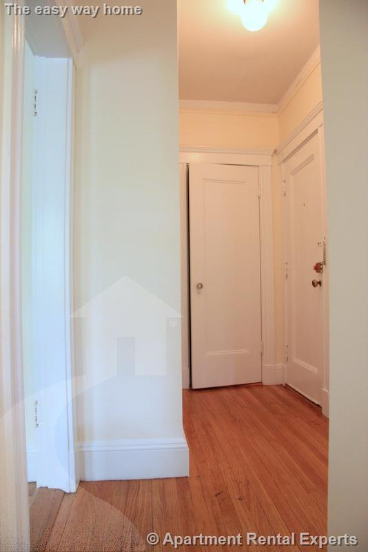 24 Chauncy St, Harvard Square