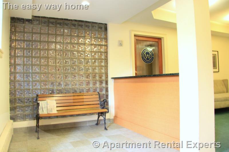 60 Brattle St, Harvard Square