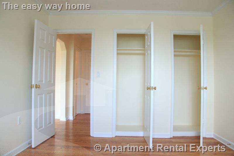 60 Brattle St, Harvard Square