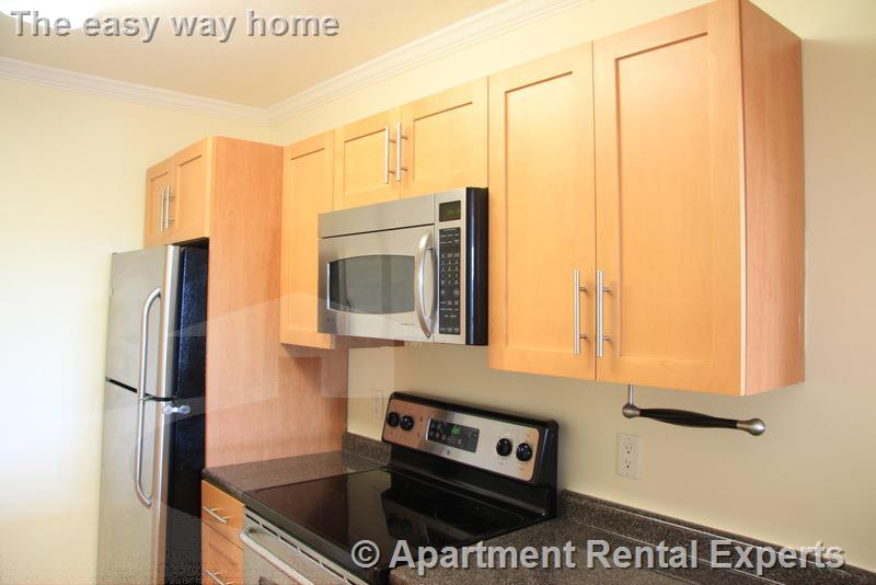 60 Brattle St, Harvard Square