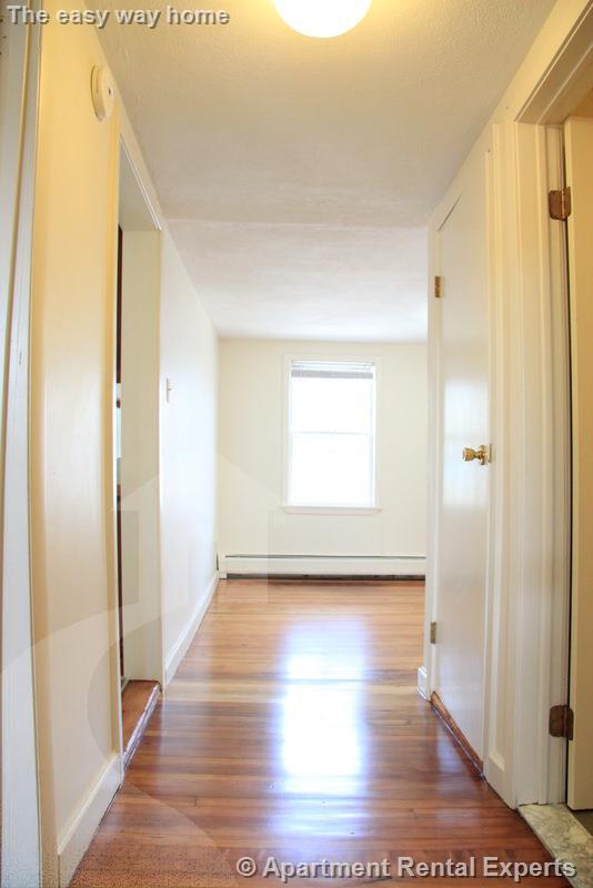 25 Warren St, East Cambridge