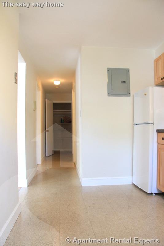 898 Massachusetts Ave, Central Square