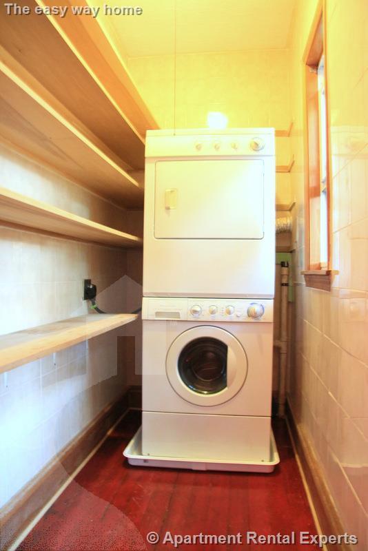 11R Albion St, Spring Hill