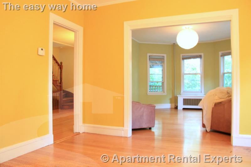 11R Albion St, Spring Hill