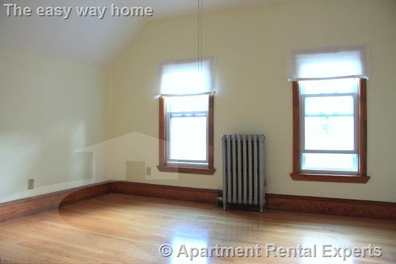 11R Albion St, Spring Hill