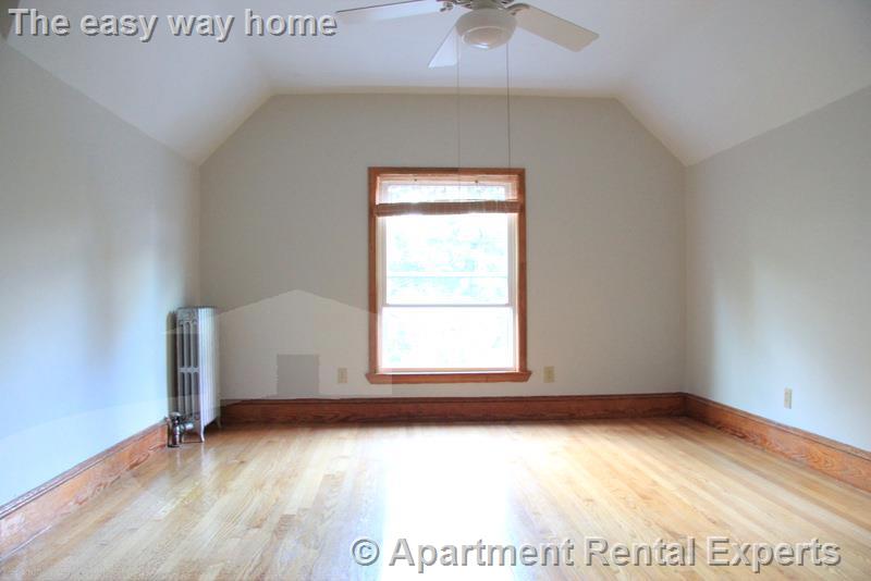 11R Albion St, Spring Hill