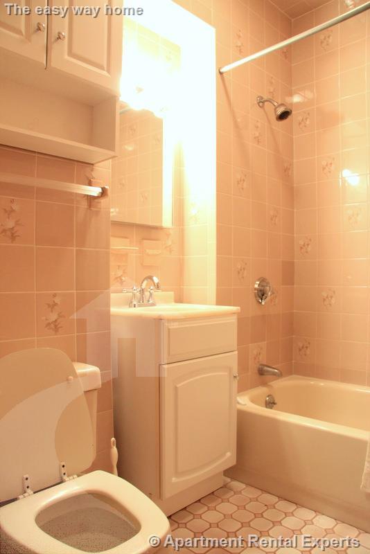 11R Albion St, Spring Hill