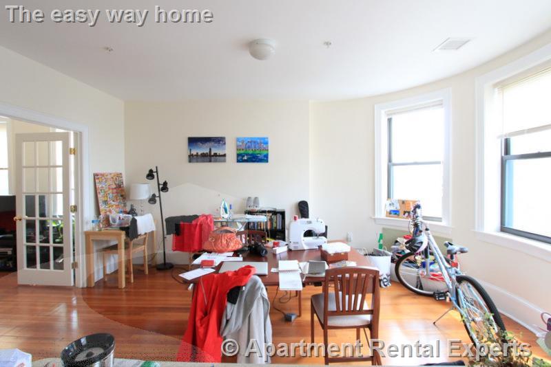 881 Massachusetts Ave, Central Square