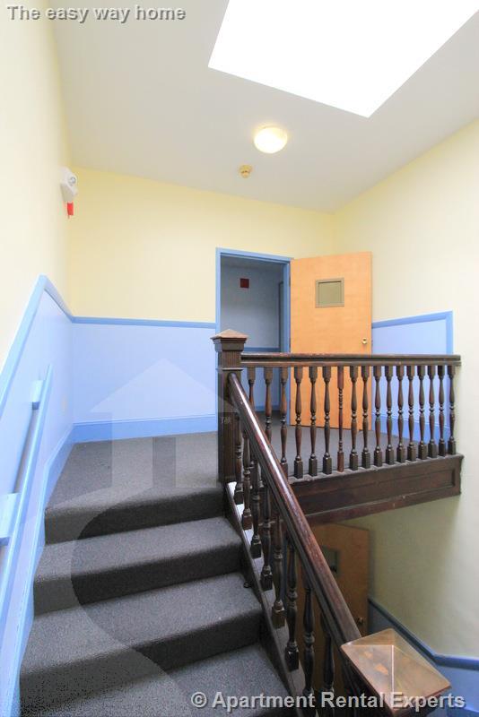 35 Davis Sq, Davis Square