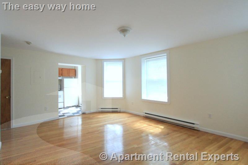 35 Davis Sq, Davis Square