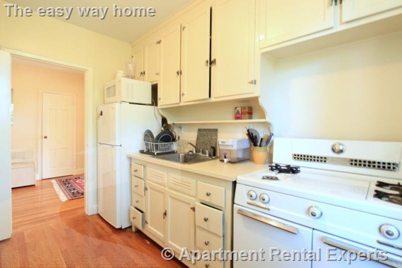 16 Ware St, Harvard Square