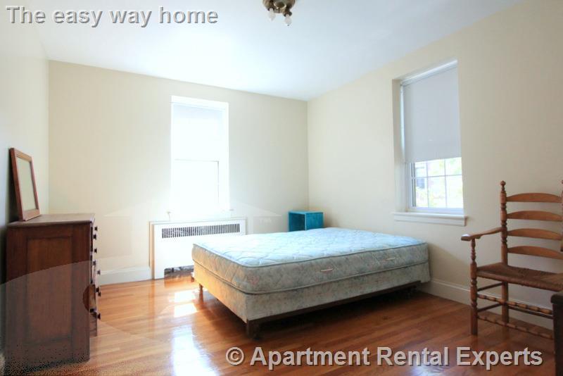 16 Ware St, Harvard Square