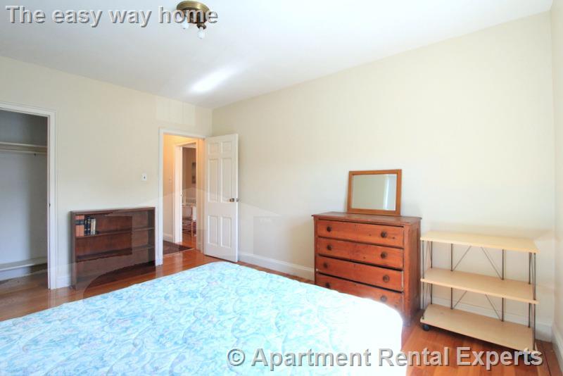 16 Ware St, Harvard Square