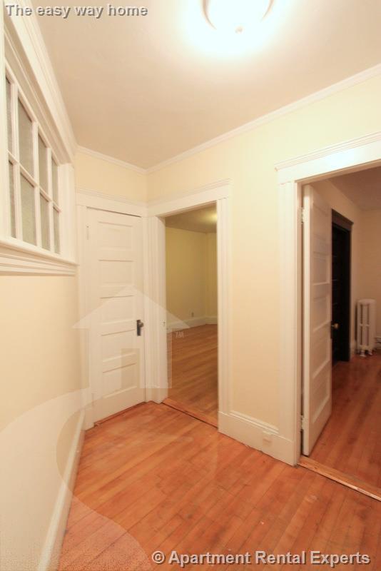 9 Fairfield St, Porter Square