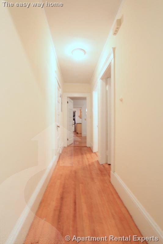 9 Fairfield St, Porter Square