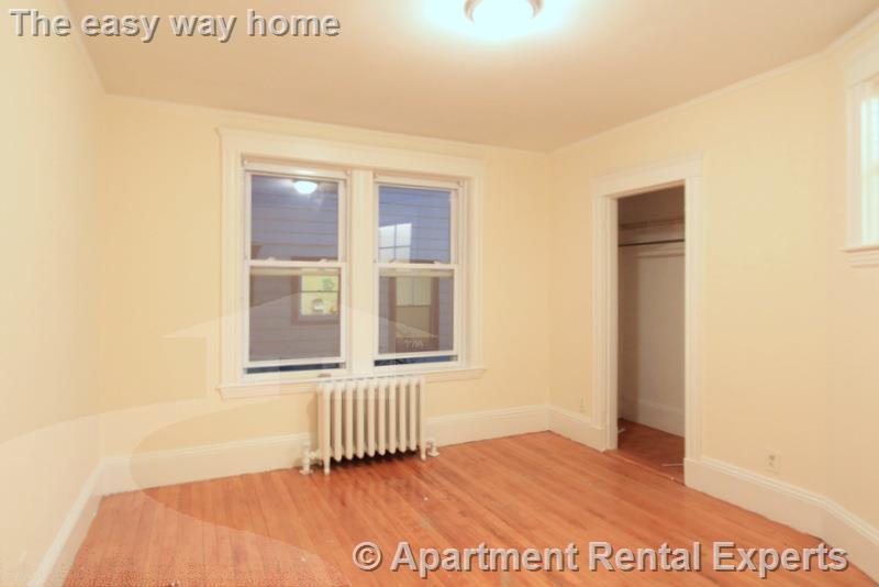 9 Fairfield St, Porter Square