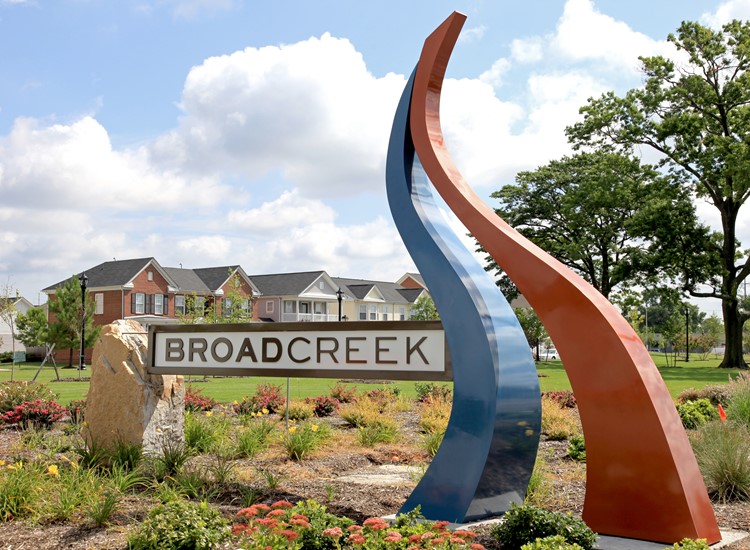 Low Apartments in Norfolk, Virginia