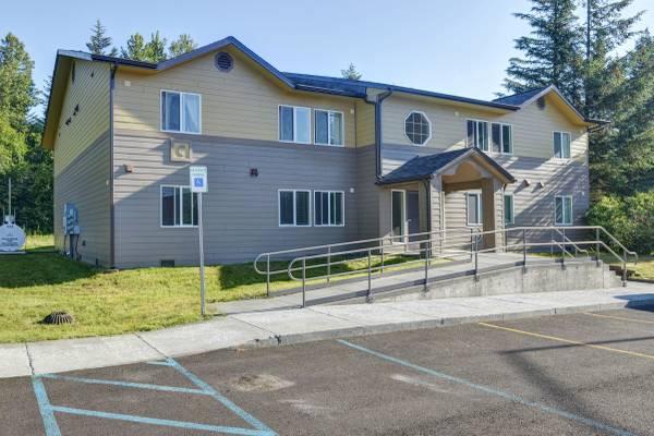 Image of Kimberly Court Apartments in Seward, Alaska