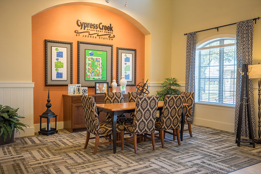 Low Apartments in Joshua, Texas