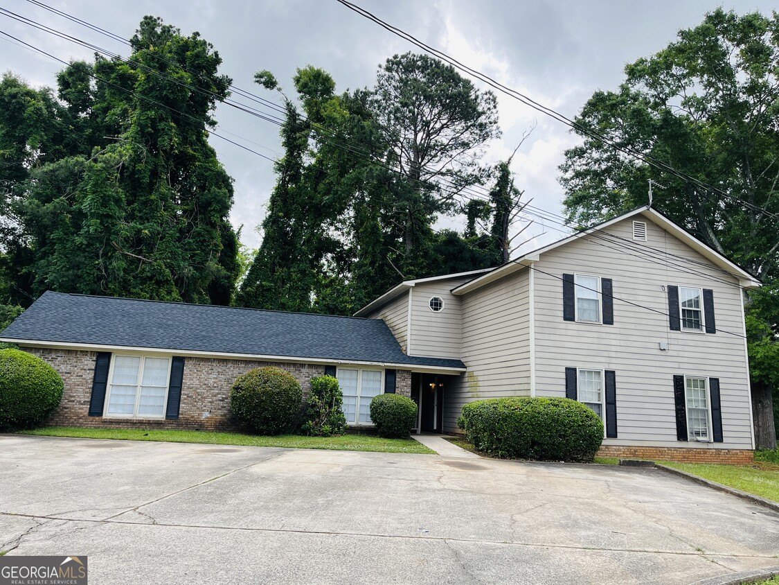 Low Apartments and Affordable Housing For Rent in Lagrange, GA