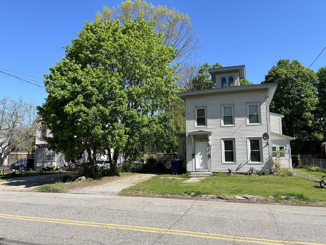 Low Apartments and Affordable Housing For Rent in Willimantic, CT