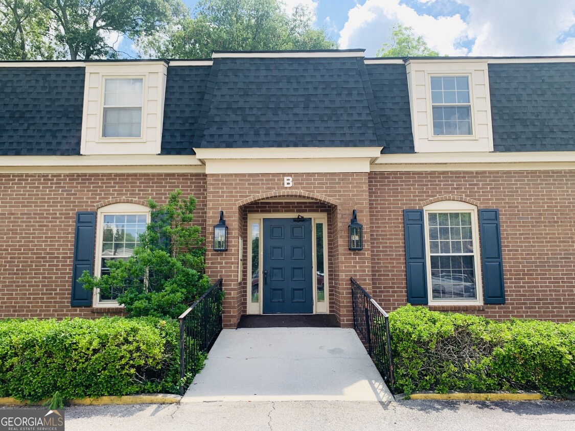 Low Apartments and Affordable Housing For Rent in Lagrange, GA