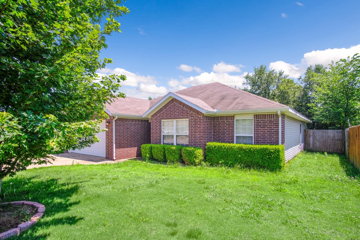 Low Apartments and Affordable Housing For Rent in Bentonville, AR