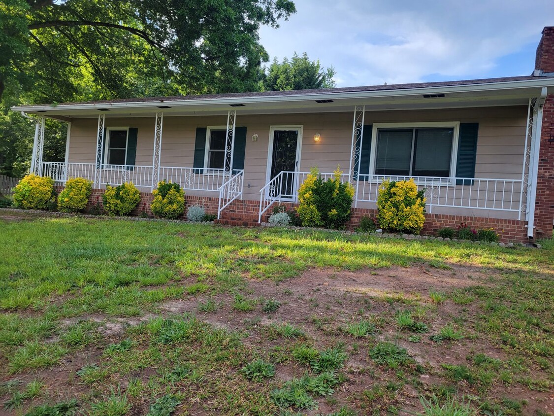 Low Apartments and Affordable Housing For Rent in Bessemer City, NC