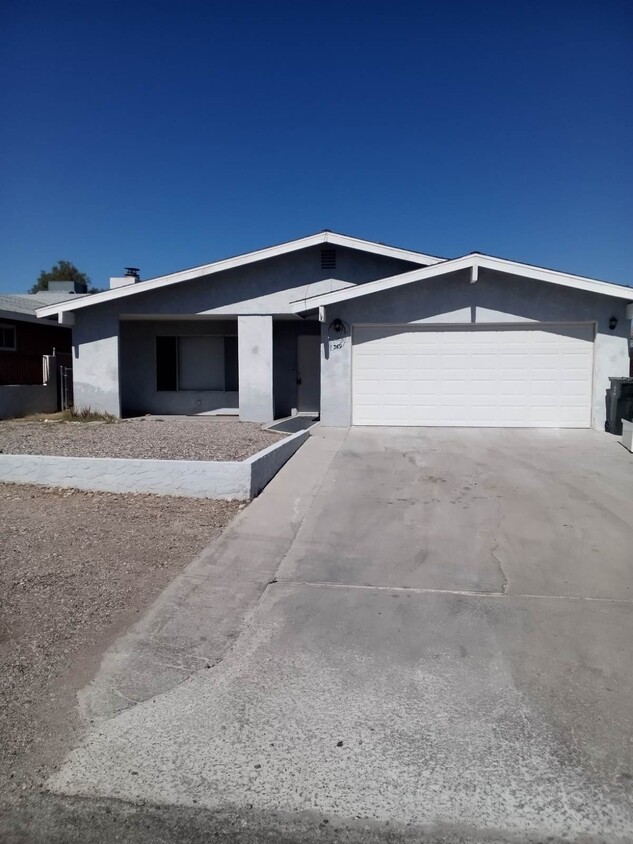 Low Apartments and Affordable Housing For Rent in Bullhead City, AZ