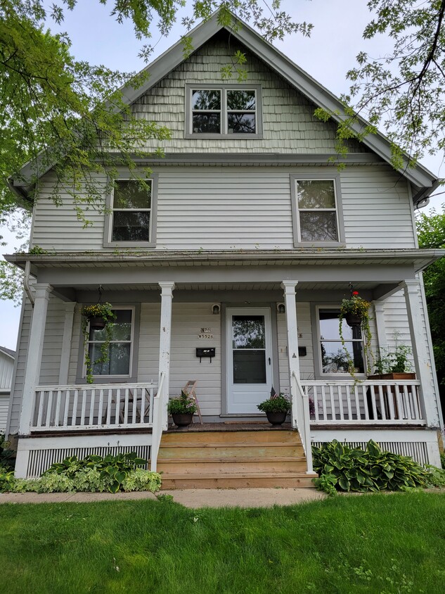 Low Apartments and Affordable Housing For Rent in Cedarburg, WI