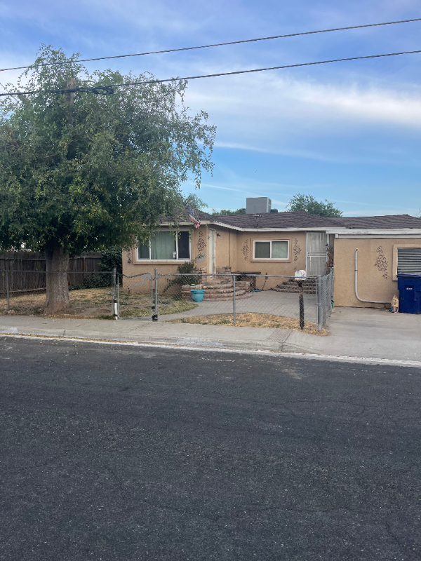 Low Apartments and Affordable Housing For Rent in Hanford, CA