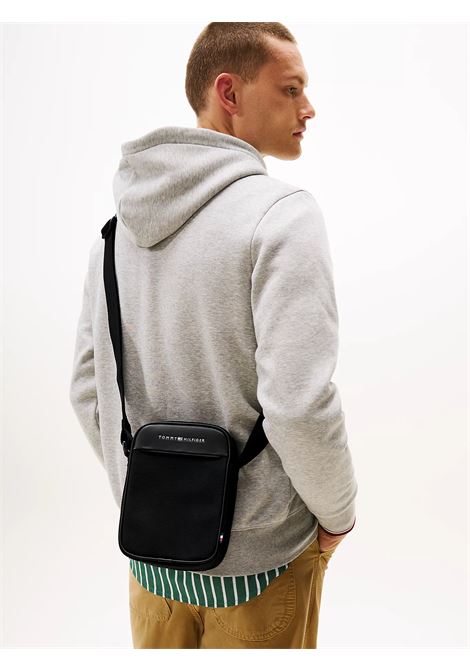 Borsa reporter con sezioni tramate e tracolla TOMMY HILFIGER | AM0AM13624BDS